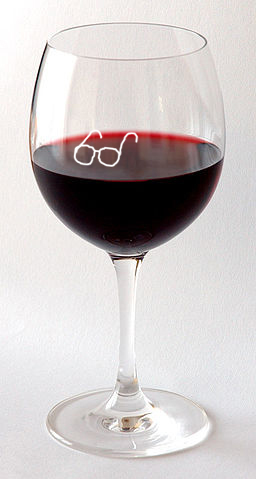 red wine glass